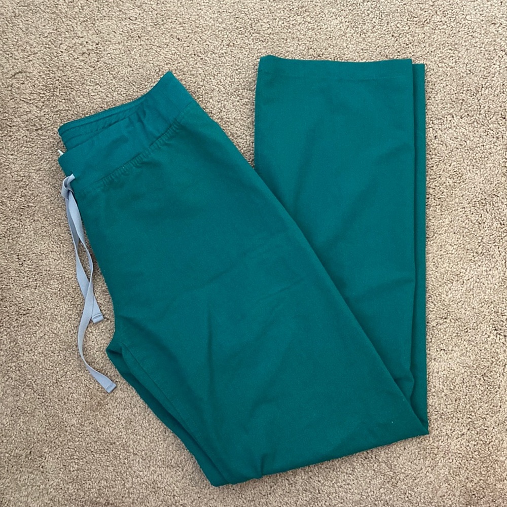 FIGS Livingston Scrub Pants